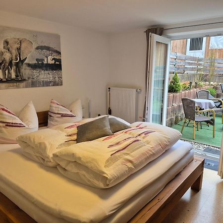 I24Rooms - Gaestezimmer Mit Eigenem Garten Legau 외부 사진